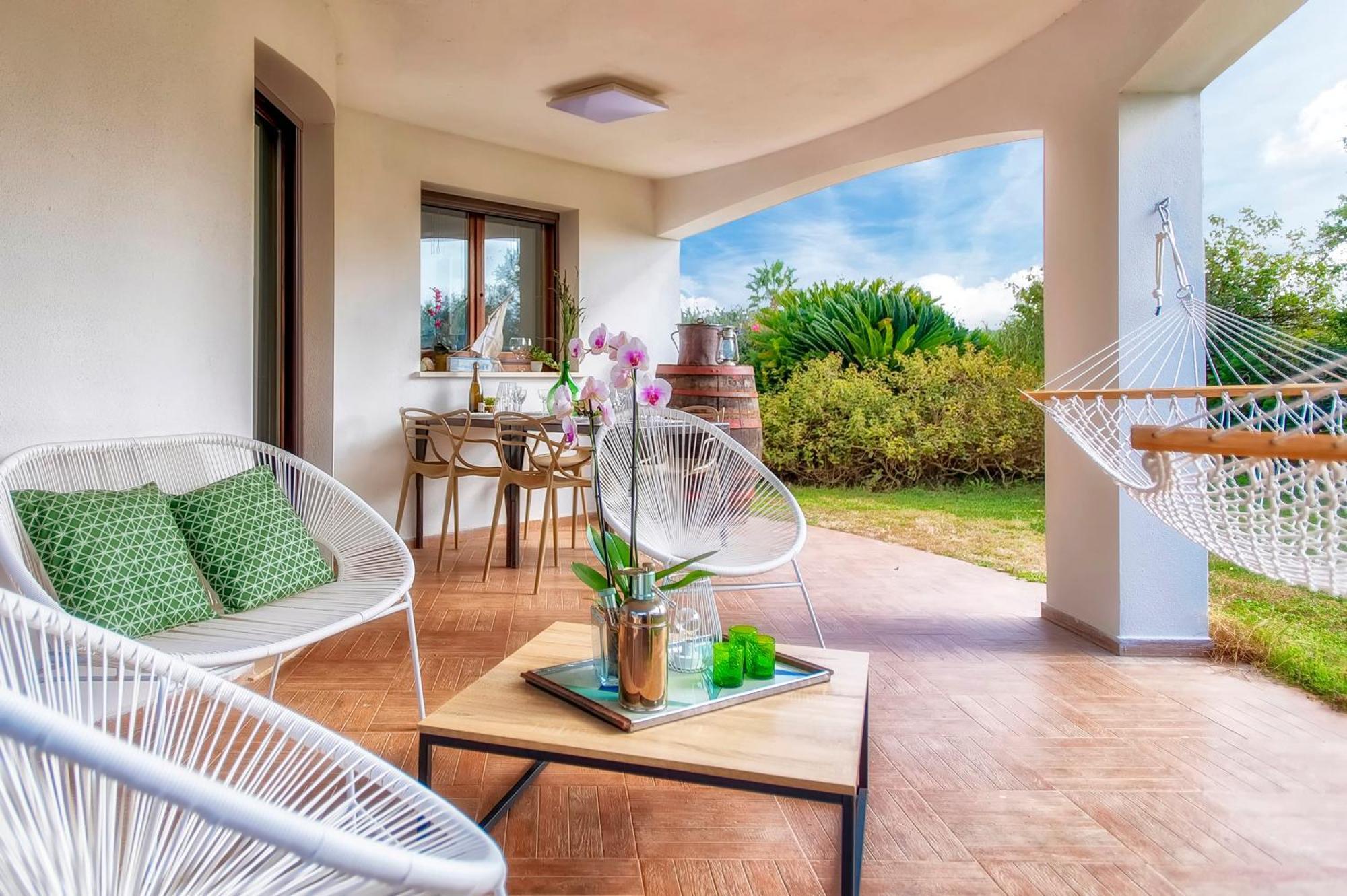 Sardinia Re - Fioretta Flowers Apartment