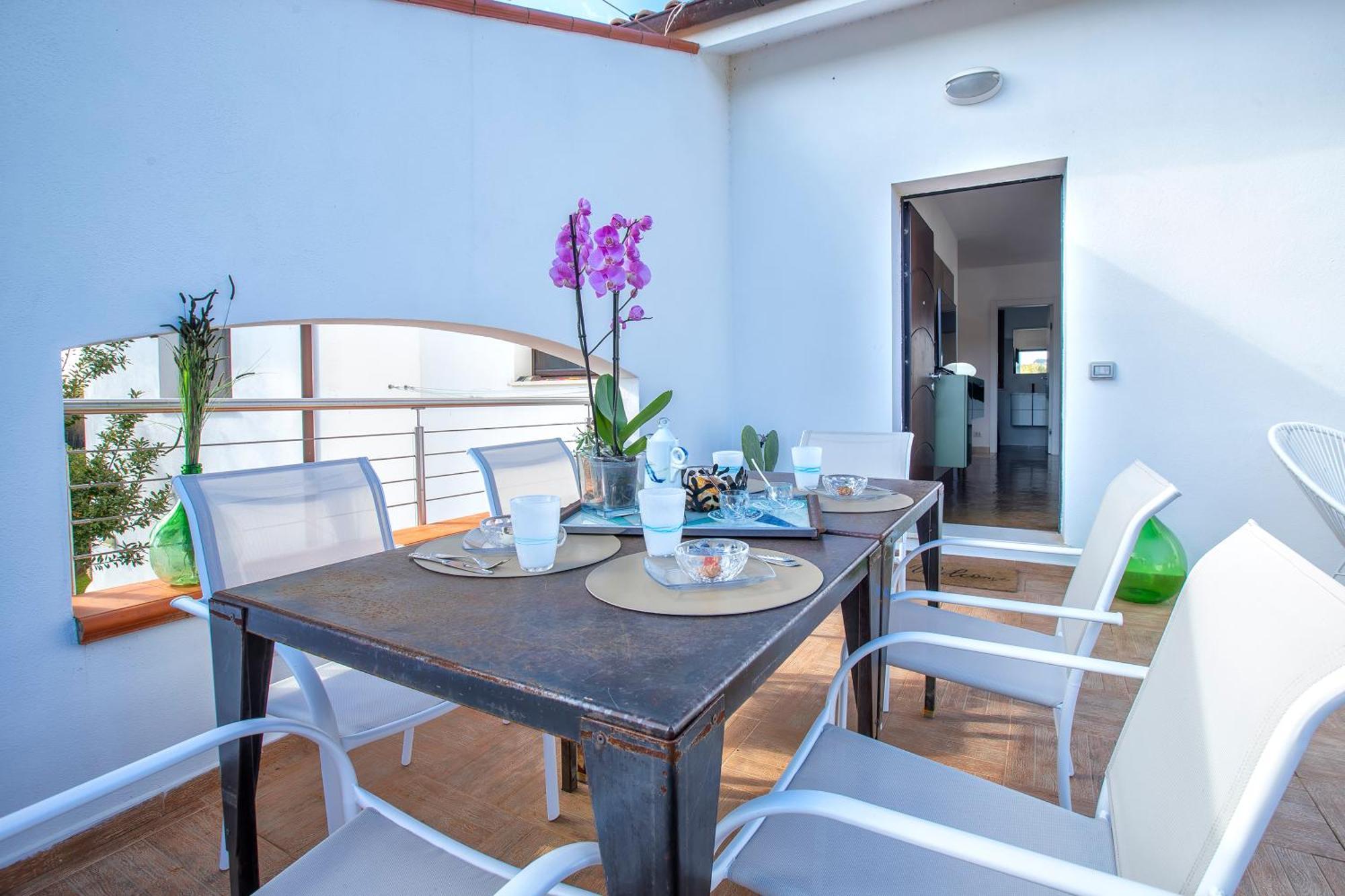 Apartment Sardinia Re - Fioretta Flowers